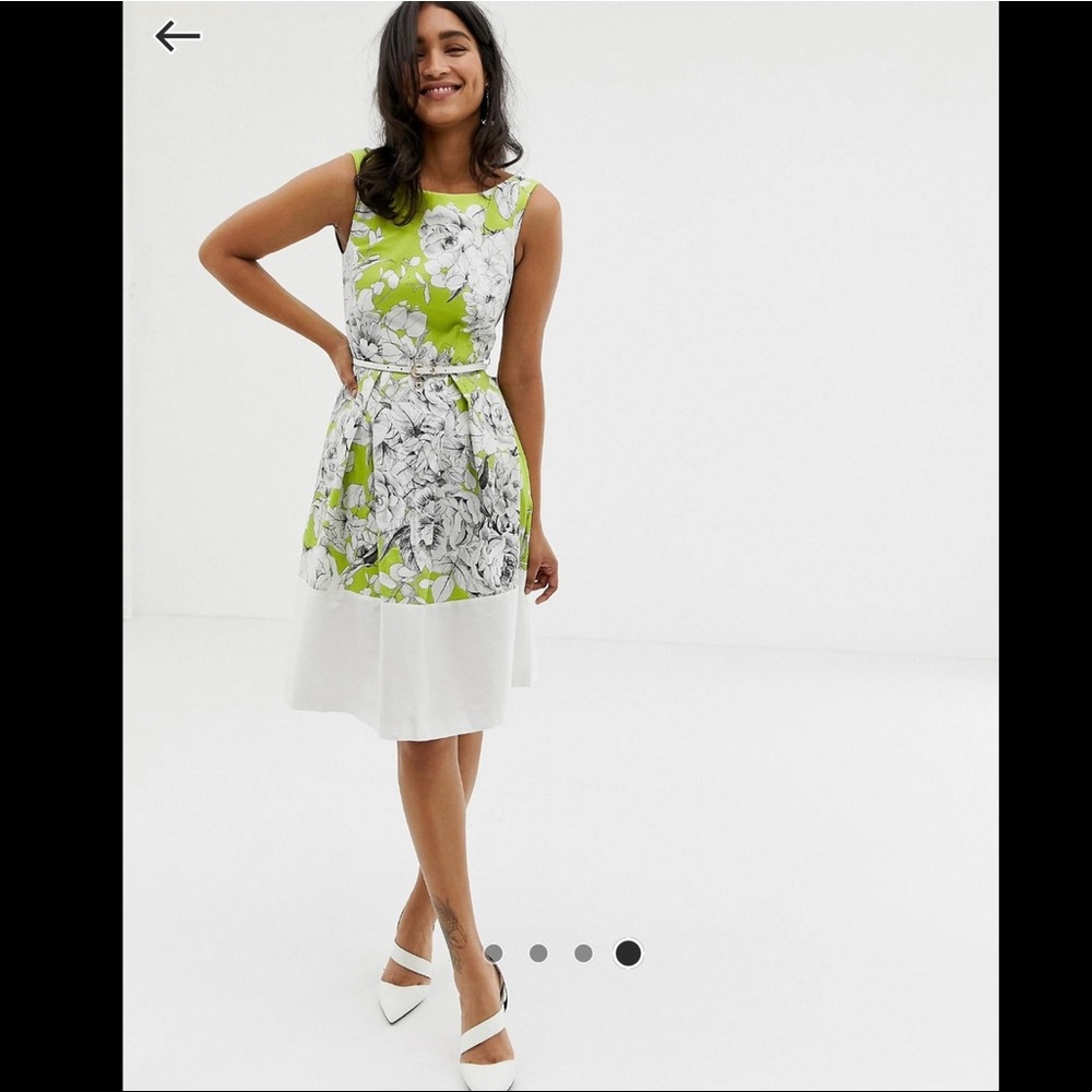 Closet floral belted dress with belt